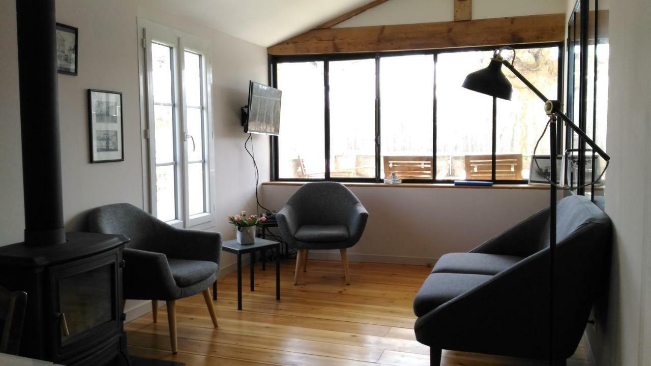 Villa Le Gue Renard-Un Balcon Sur La Charente Jarnac Exterior foto